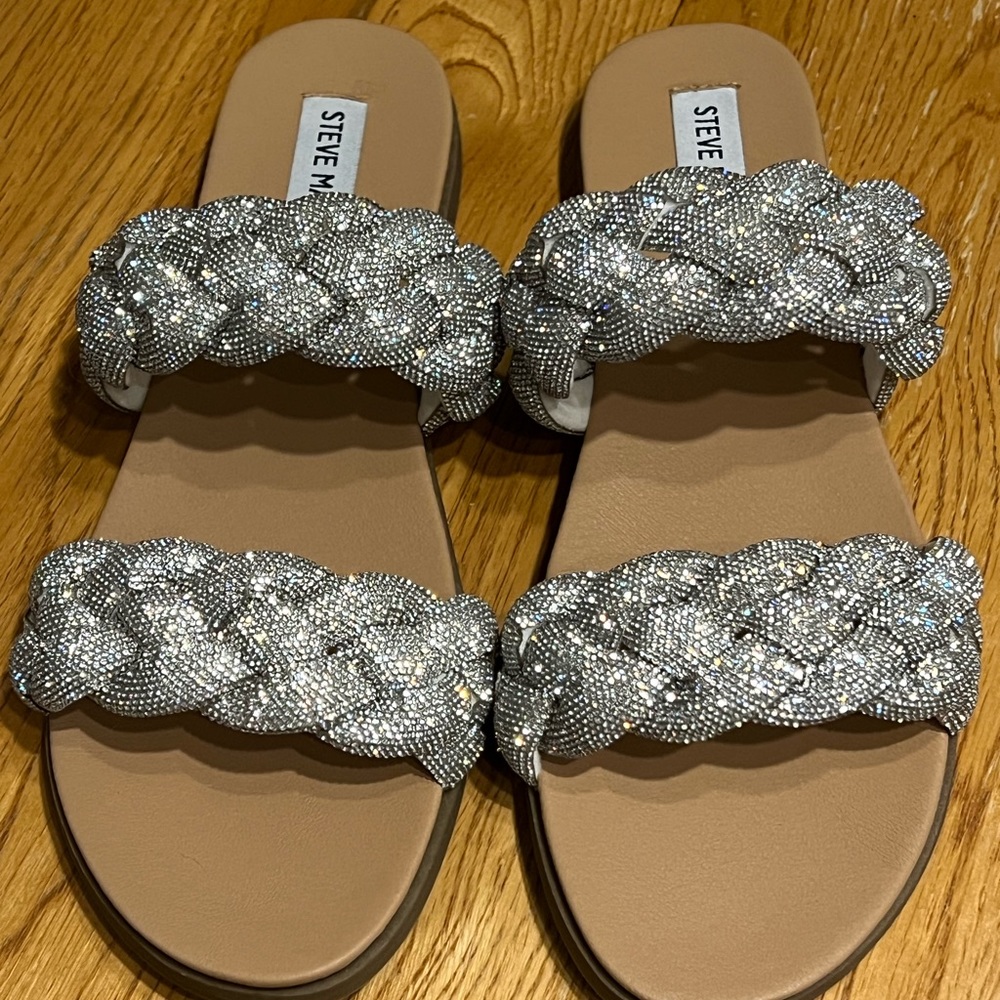 Woman’s Steve Madden Dolay Sandal. Brand new.